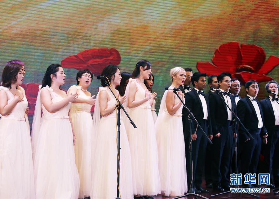 （在習(xí)近平新時(shí)代中國(guó)特色社會(huì)主義思想指引下——新時(shí)代新作為新篇章·總書記關(guān)切開放事·圖文互動(dòng)）（5）開放的中國(guó)，夢(mèng)想的模樣——洋學(xué)生在中國(guó)的日子