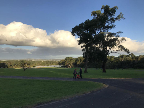 作者住處附近的Jells Park.jpg