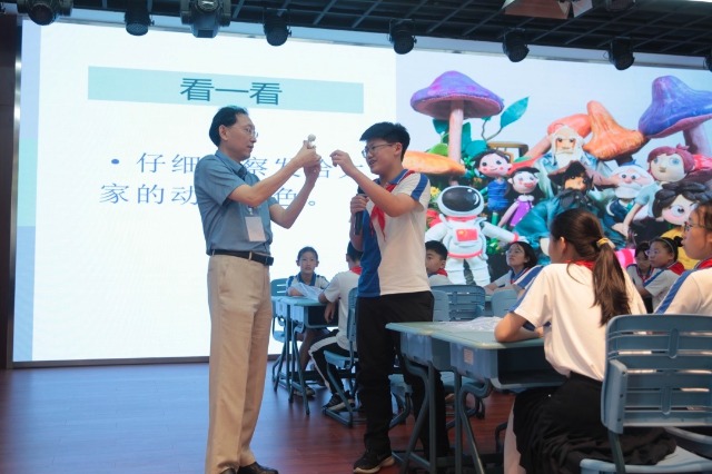 活動現(xiàn)場圖?；顒臃焦﹫D.jpg